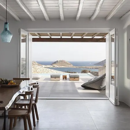 Villa Lydia With Stunning View Kalafatis